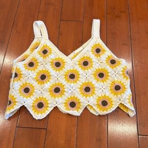 Altar’d State Sunflower Crochet Crop Small